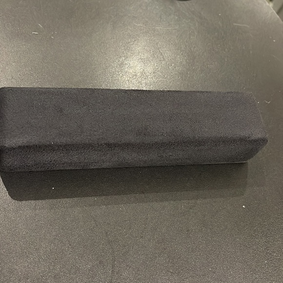 Authentic Tiffany & Co. Bracelet box - Picture 3 of 4